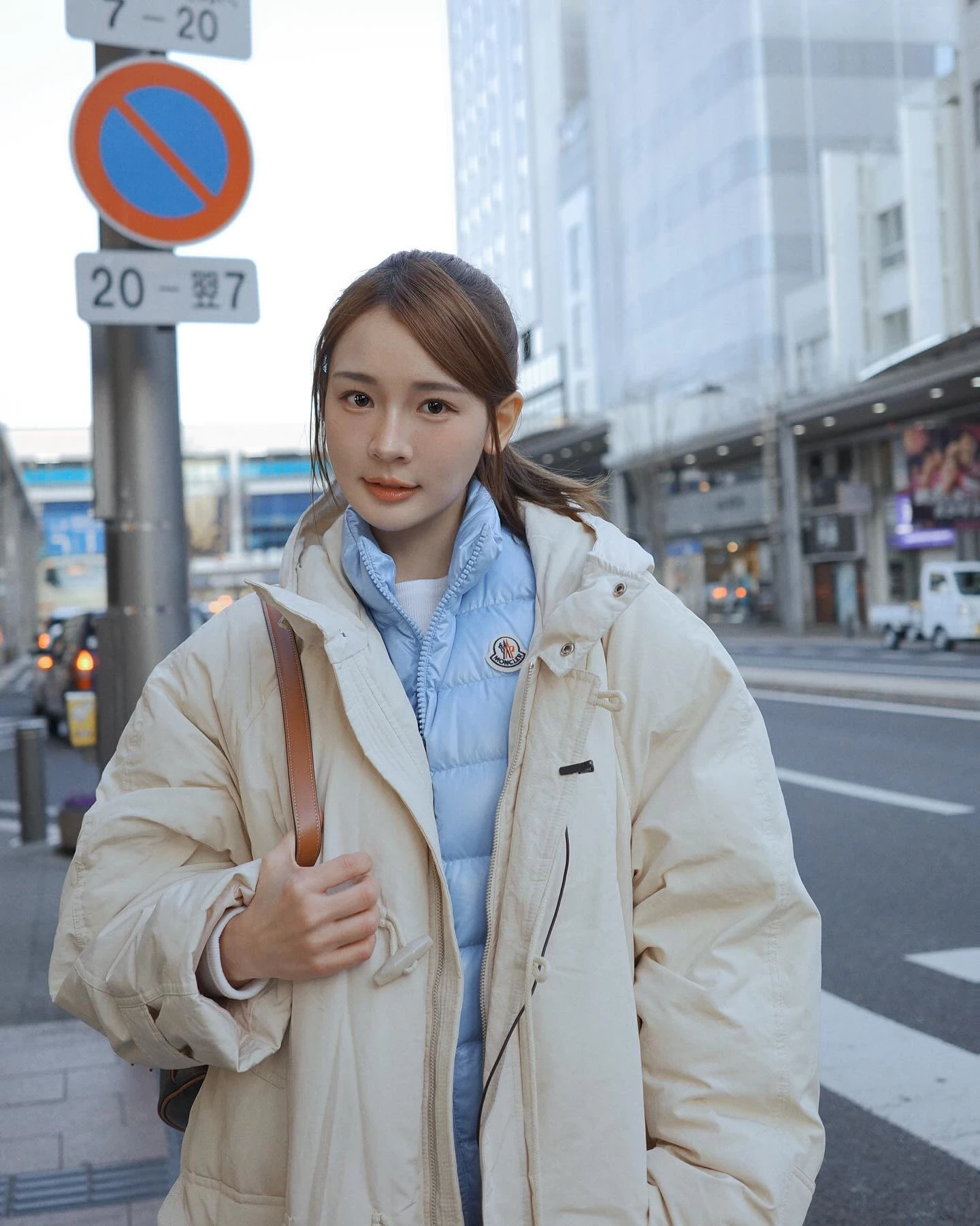 120158ewaggugm8nottttm.webp