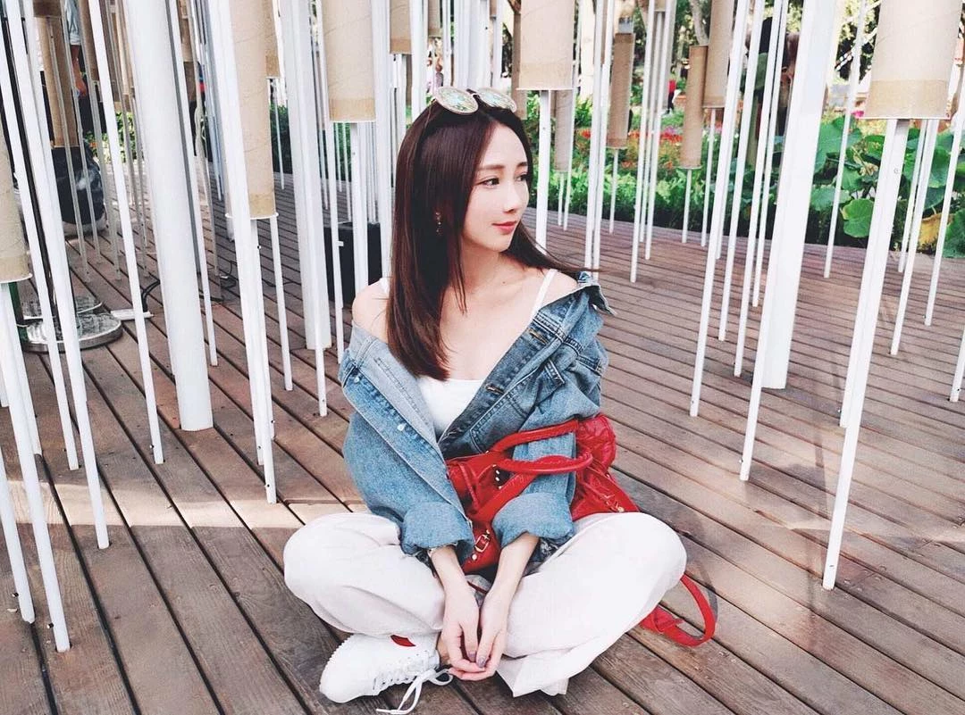 112612lfb4xpsz47rffyg7.webp