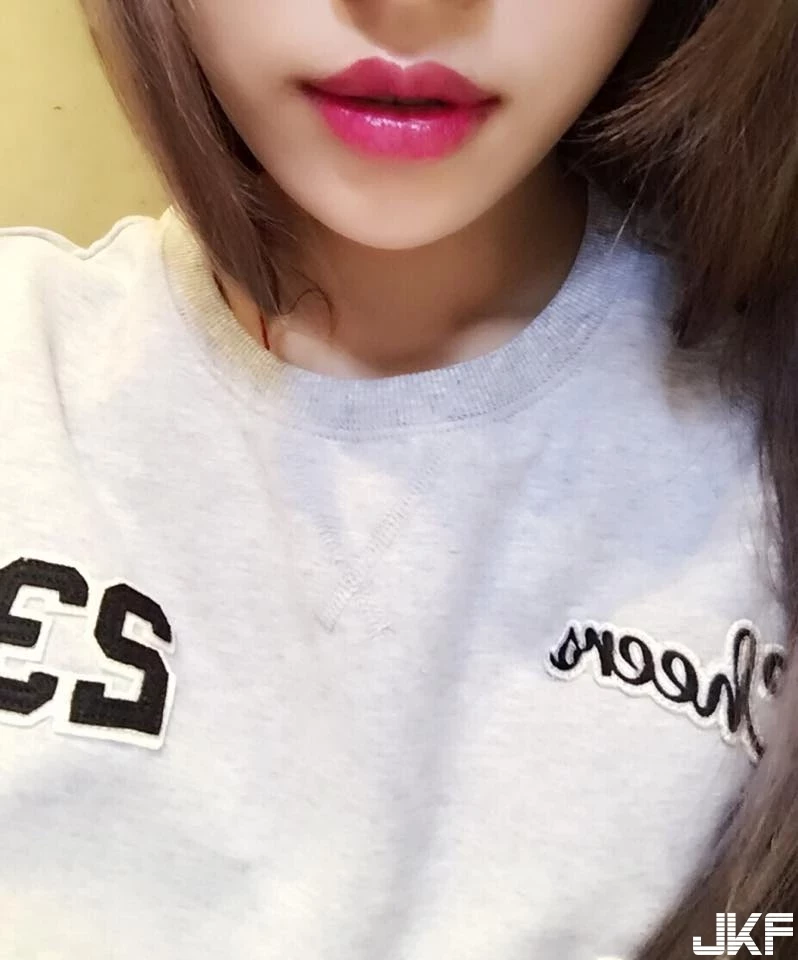 105242ryjymkmyxe5tg513.webp