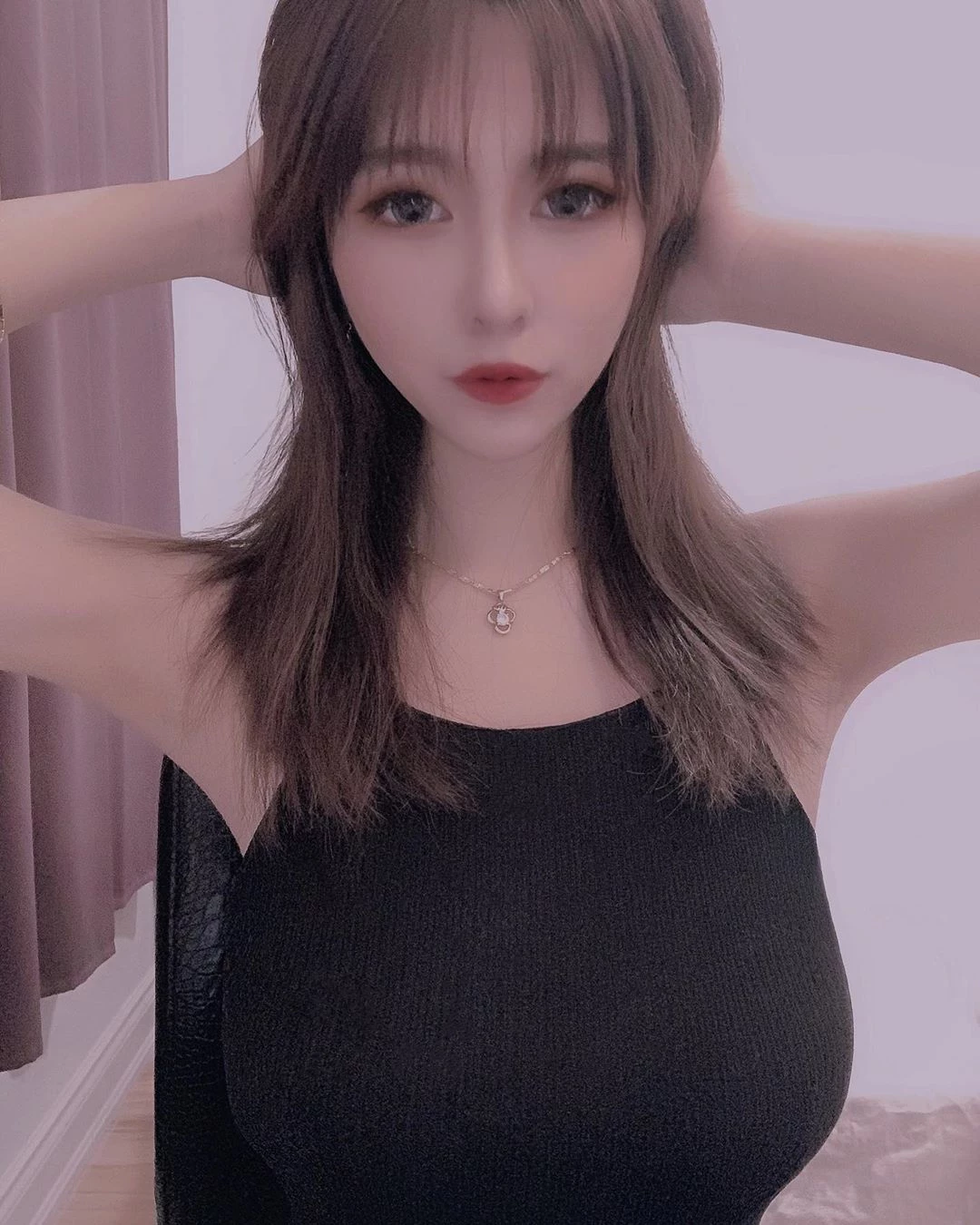 104221p2yyhi142le4k694.webp