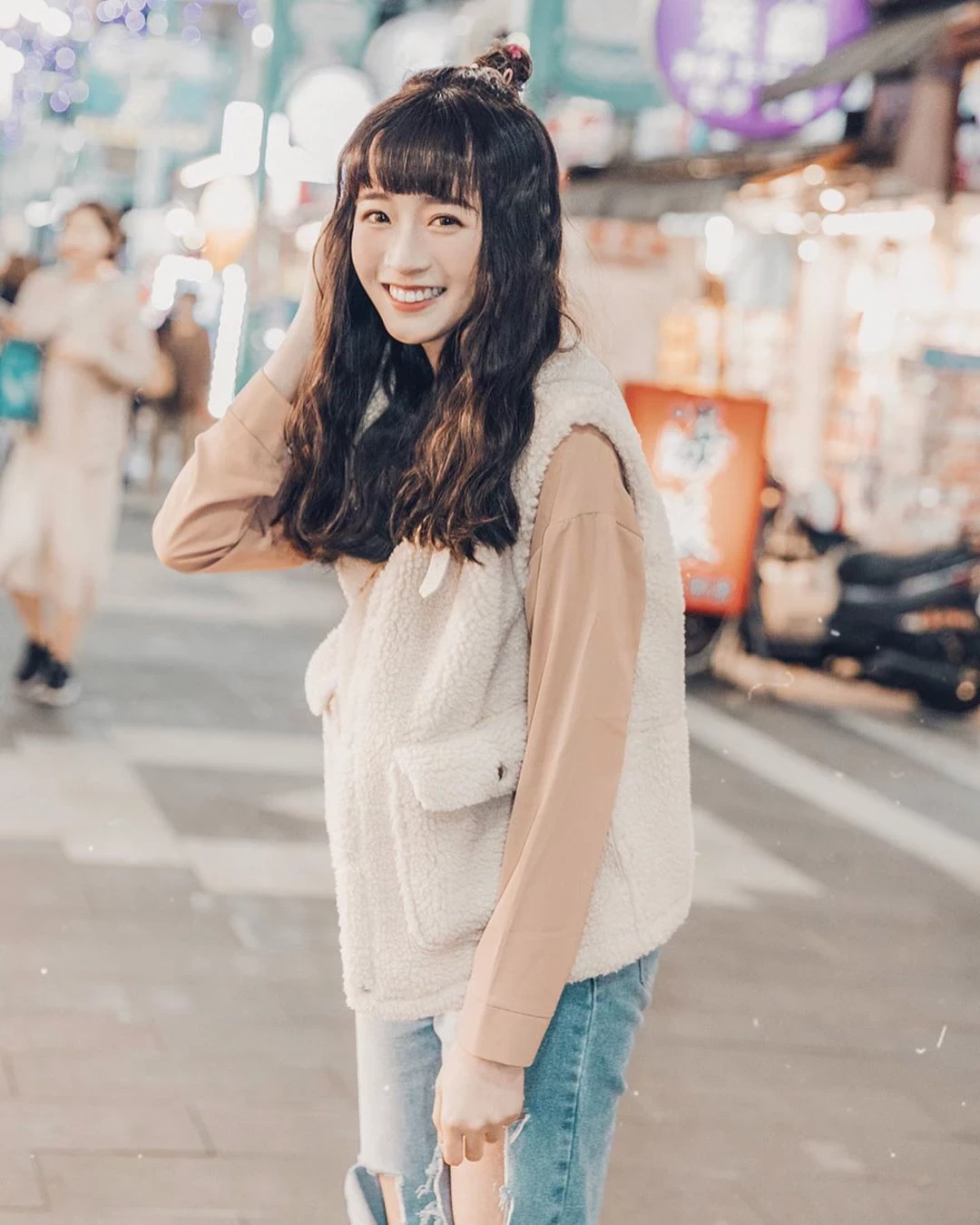 101756rfkc0agbnl6bq31n.webp