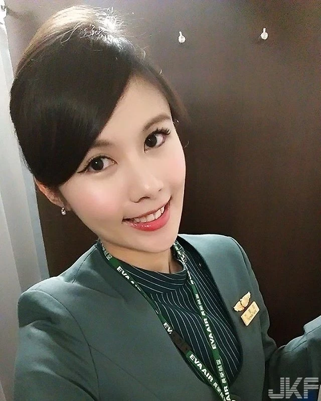 185645vr9riis889xhpiqv.webp