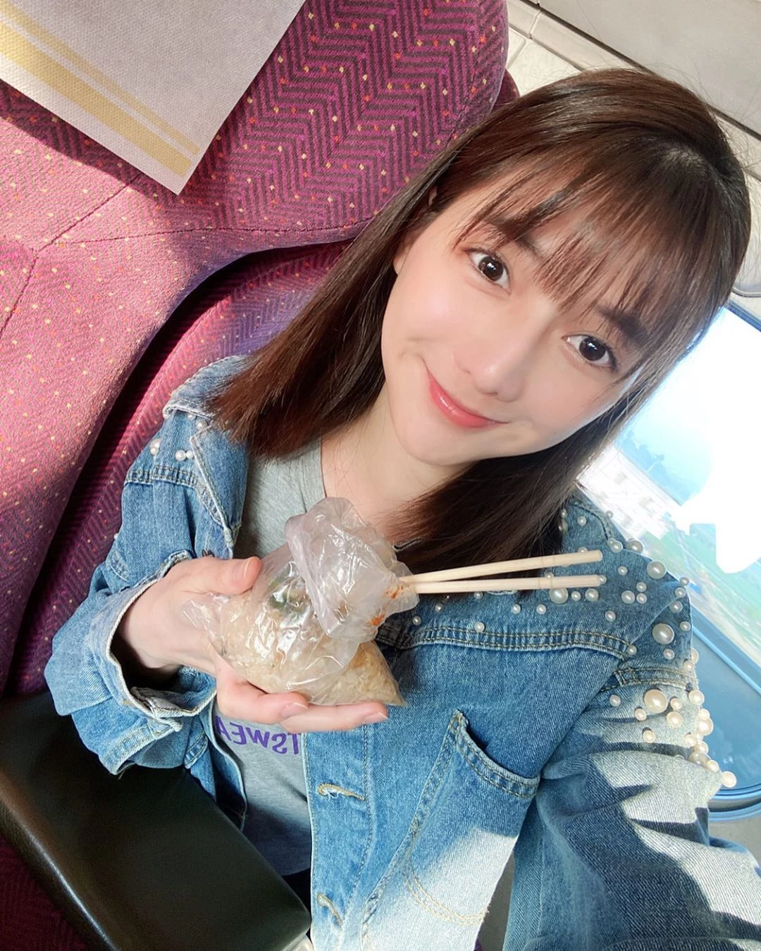 170906xbuq7675tzt3u955.webp