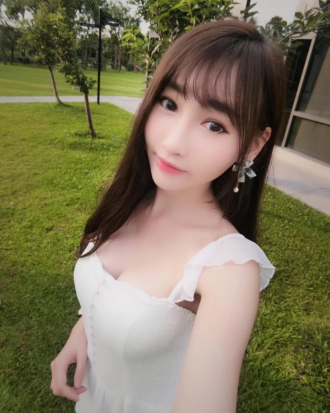163414jz179hw8r3yzn98y.webp