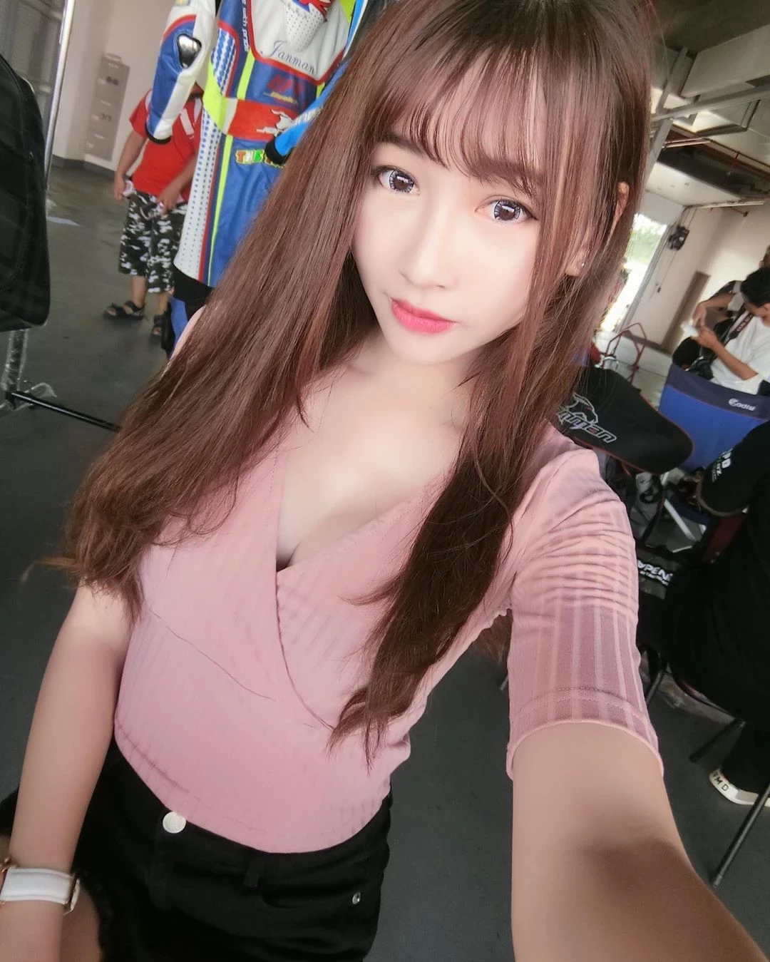 163424ta61ixuxt1t1lmz7.webp