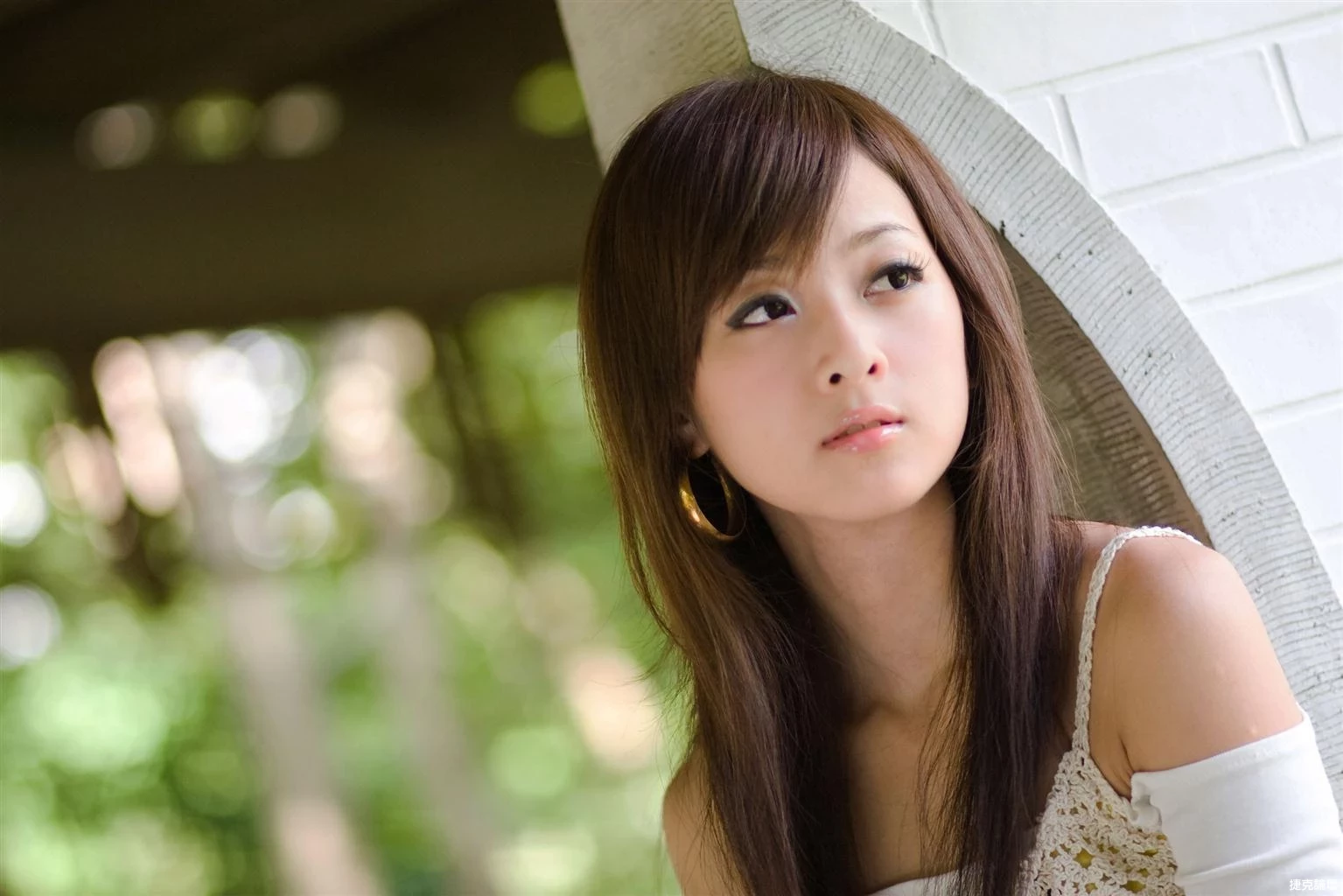 182700ui9utzpp5mwfuzmo.webp