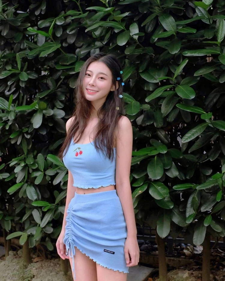 1758015.webp