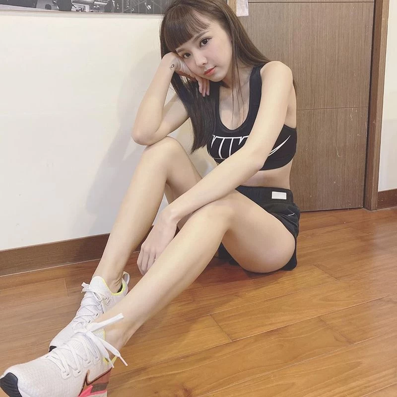 182749k3q4436yeggqnkg4.webp
