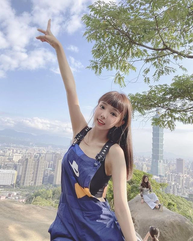 182752khzui8qi5j8tgst1.webp