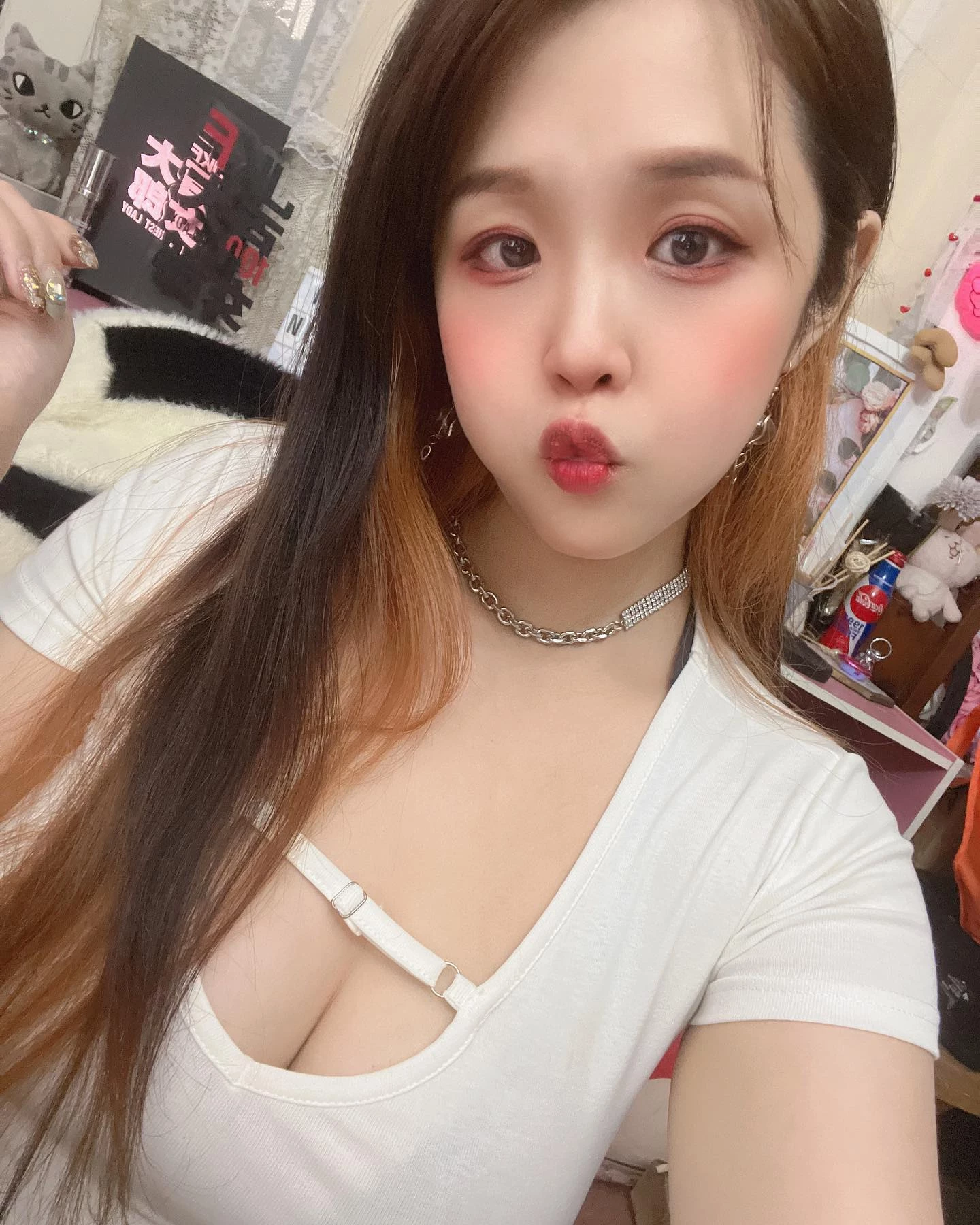 181225lws44yyu3zg7b22j.webp