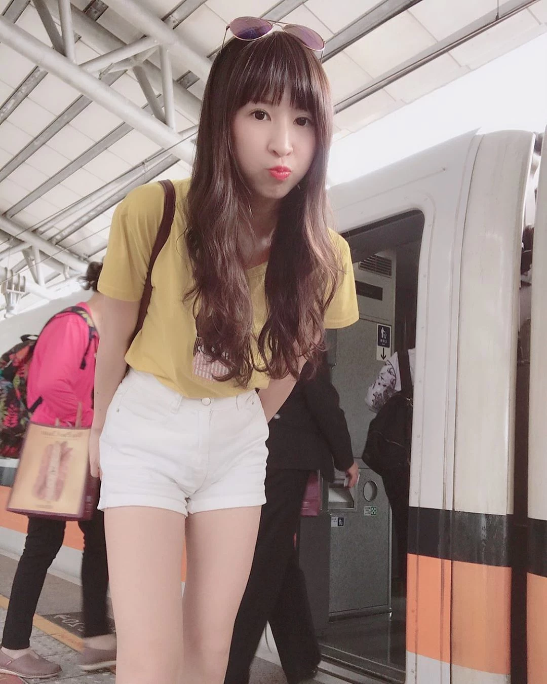 214512v5cro34rb2g4gcbn.webp