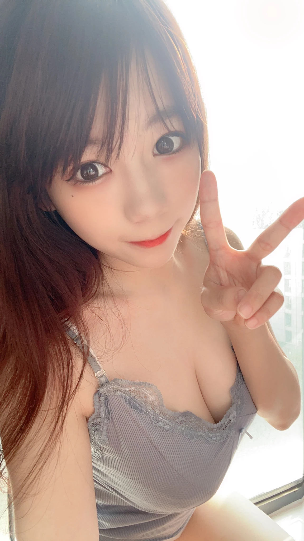 173355s8jozou8ku4t4x8z.webp