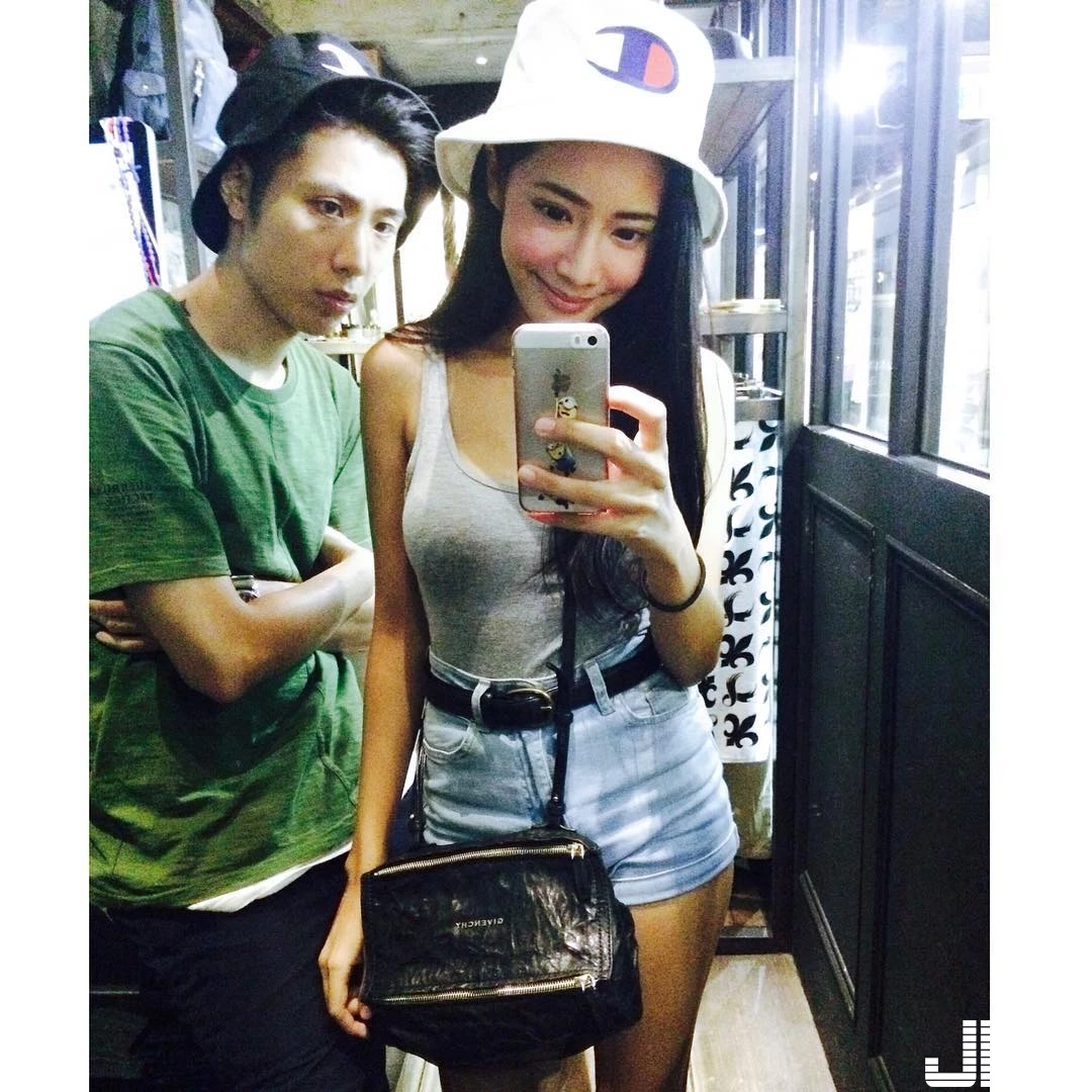 164042b32uthrtkzuhuzr6.webp