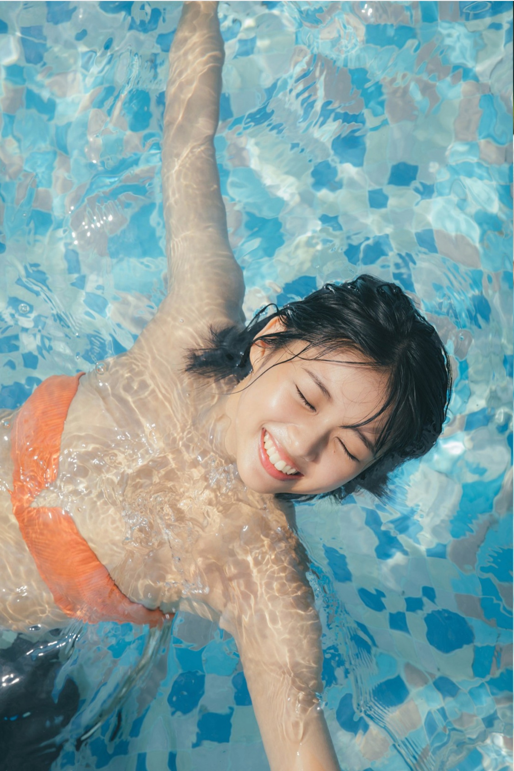 114214wzb4gmgyl3468eqa.jpg