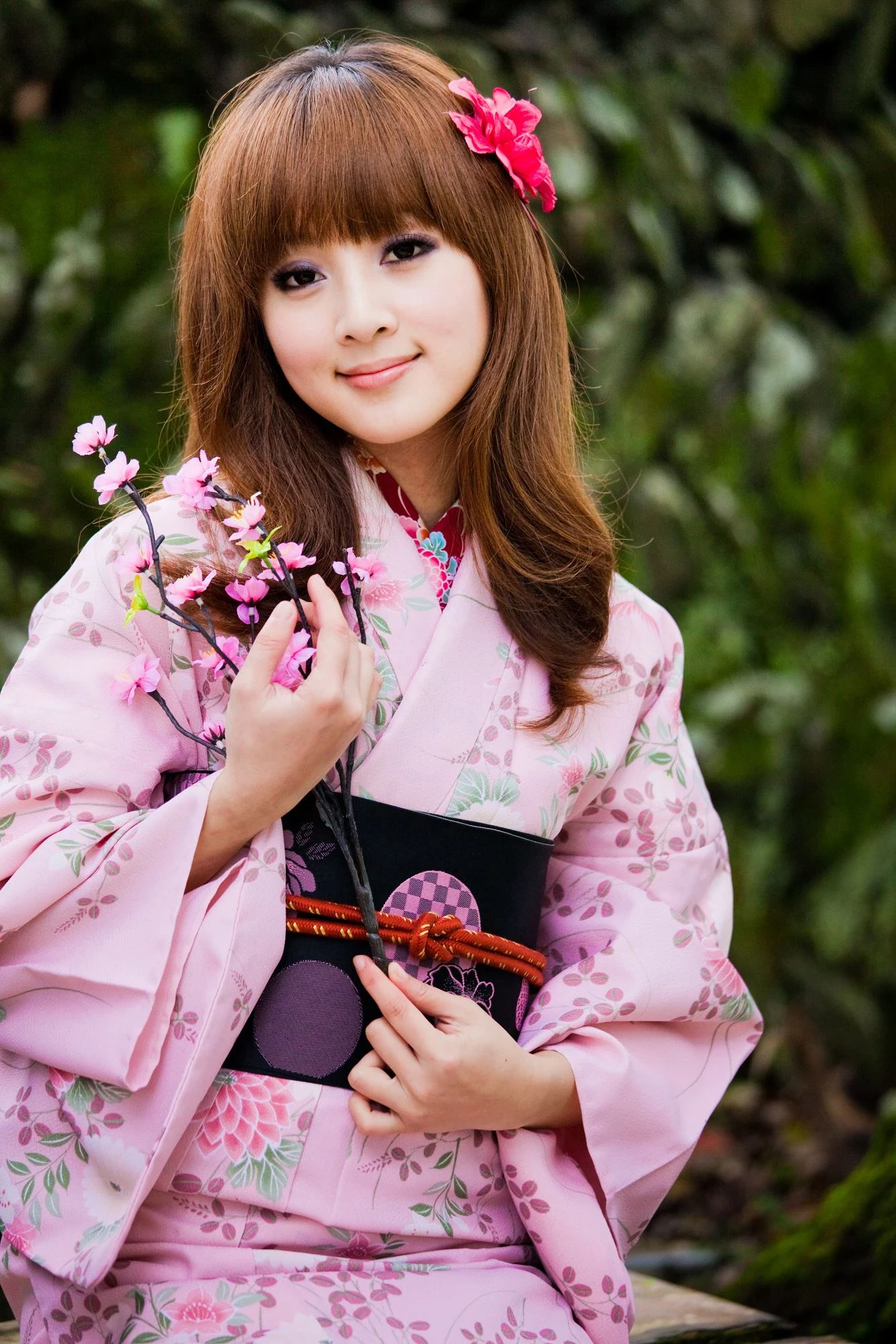 30715618.webp