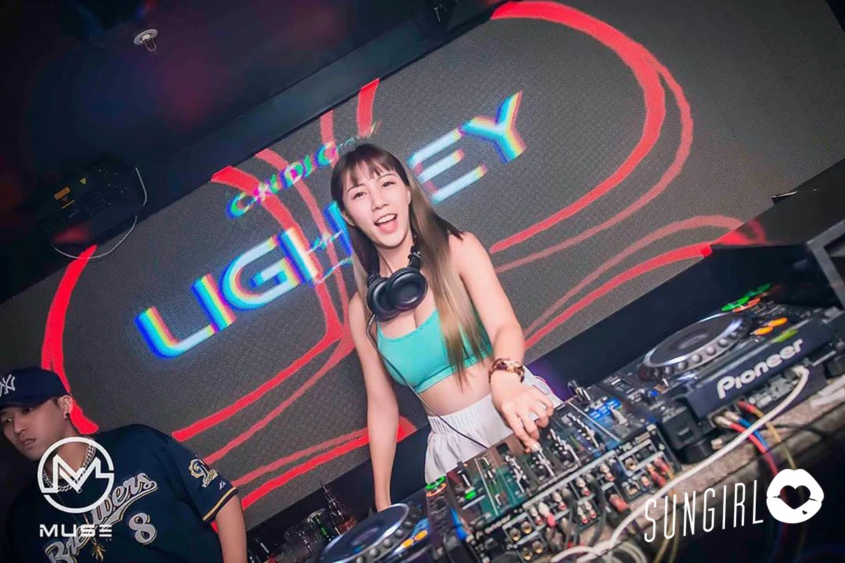 095613hkkw9oo9p45ww9w5.webp