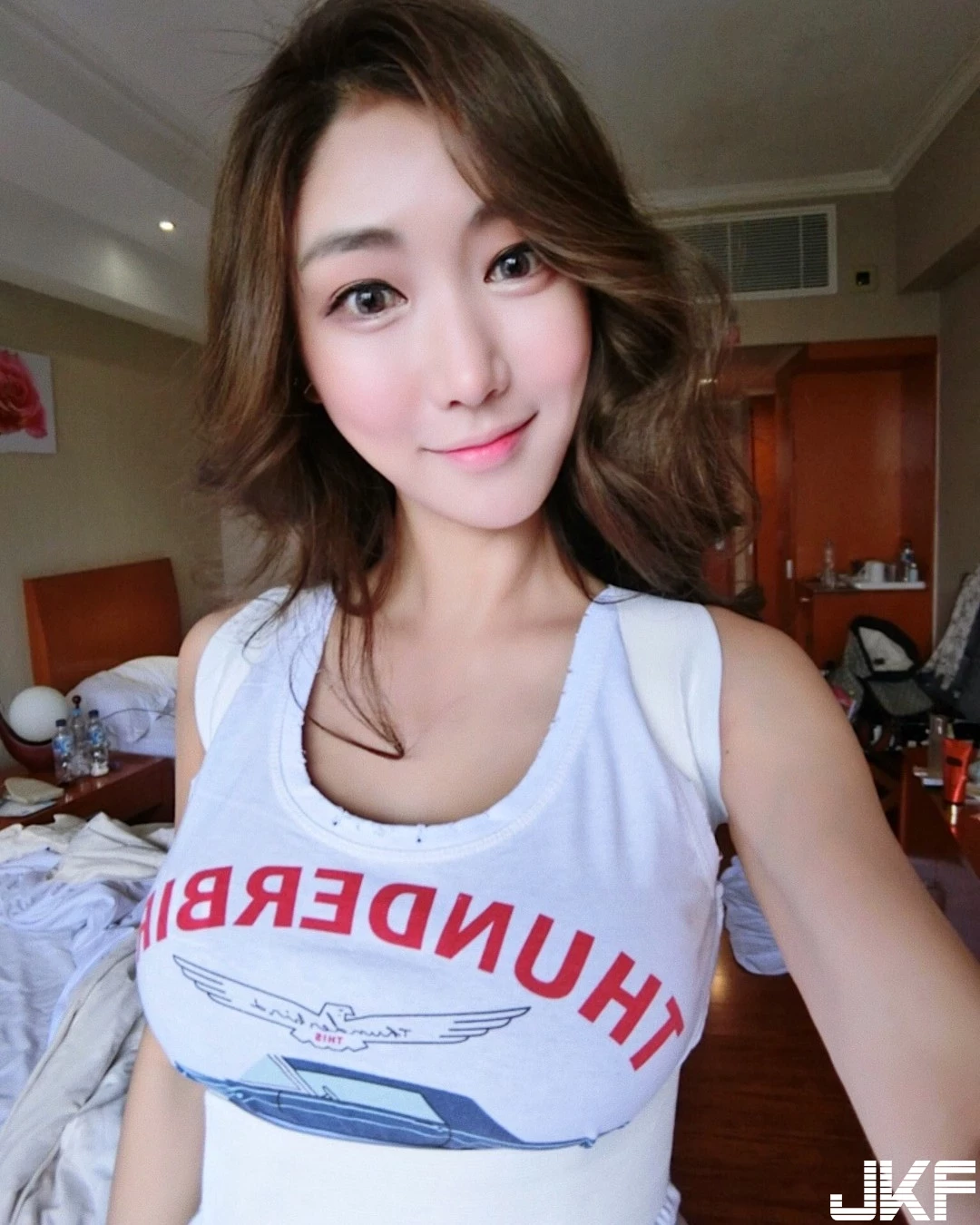 173720q2kek2nrn7azykee.webp