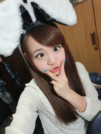141121iuhw2t5nn1soffb5.webp