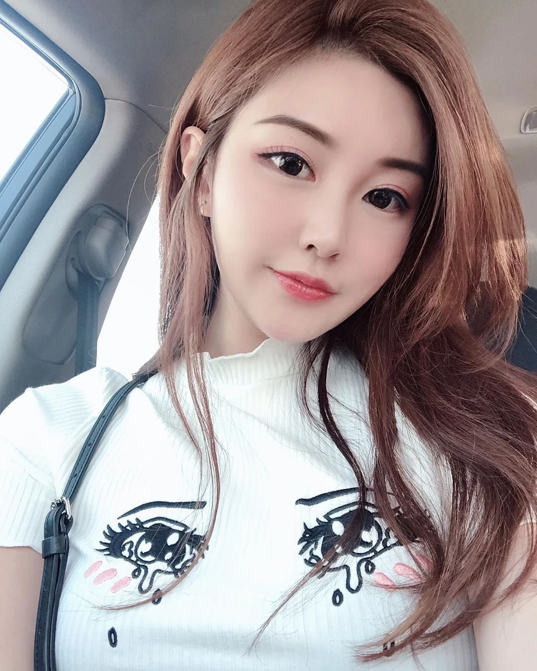 160052gdz1b2wc0kd1r8zw.webp