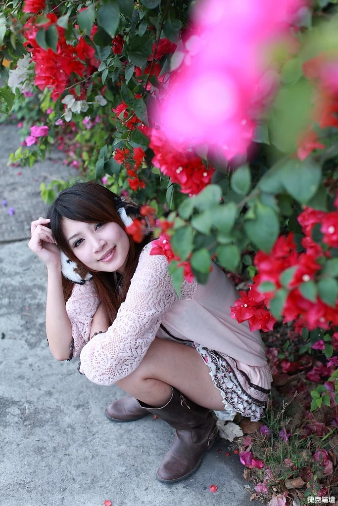 165756aovo39s9lp36bsk6.webp