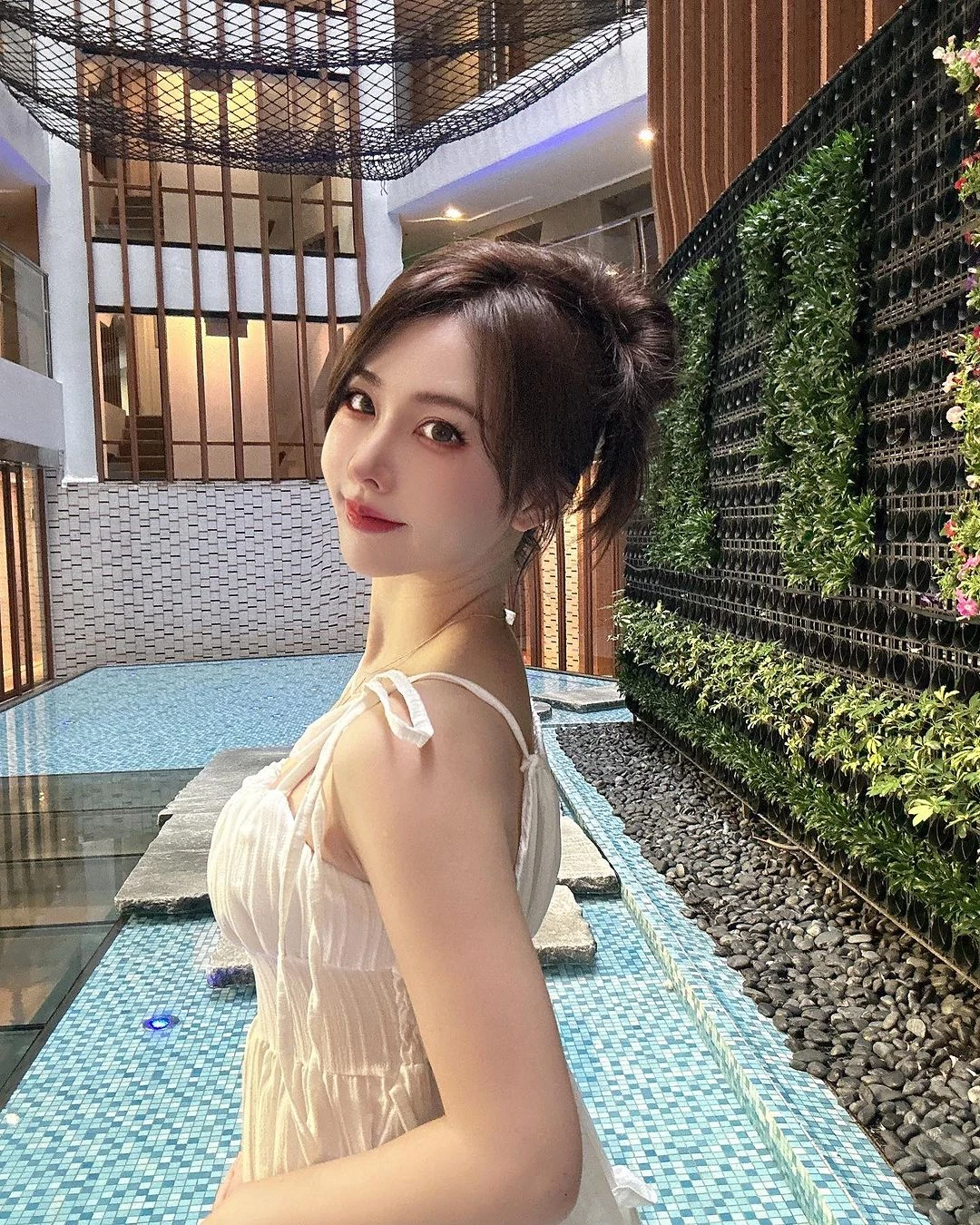 125004k8hlx8v5bha9qg7z.webp