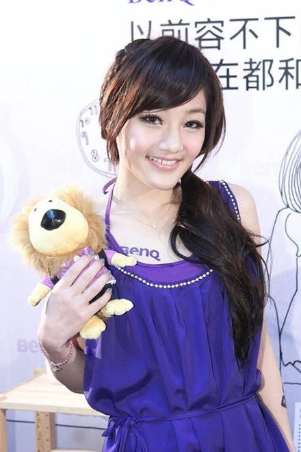 100151azq2jb4gfqqbfgb4.webp