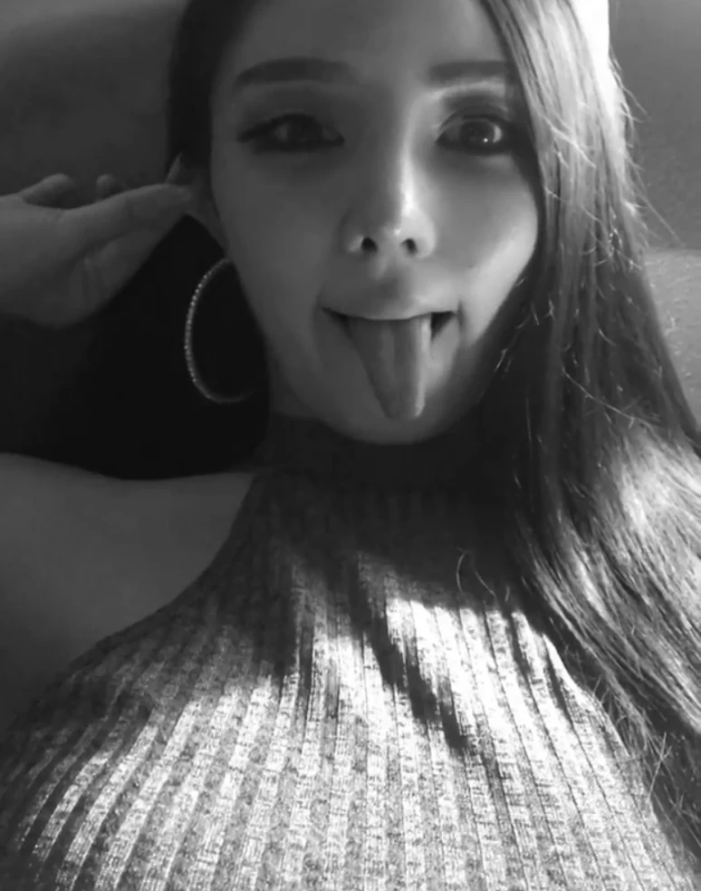 123708bzs99a5spw235z5h.webp