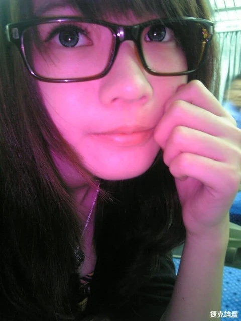 155909iz0f0tf3iu8im607.webp