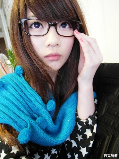155946amcd3m27byz7g8y8.webp