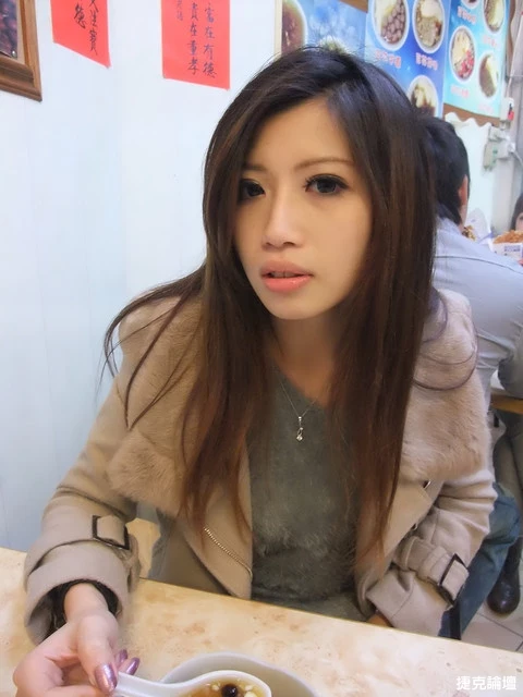154901z9svb7up9p99snby.webp