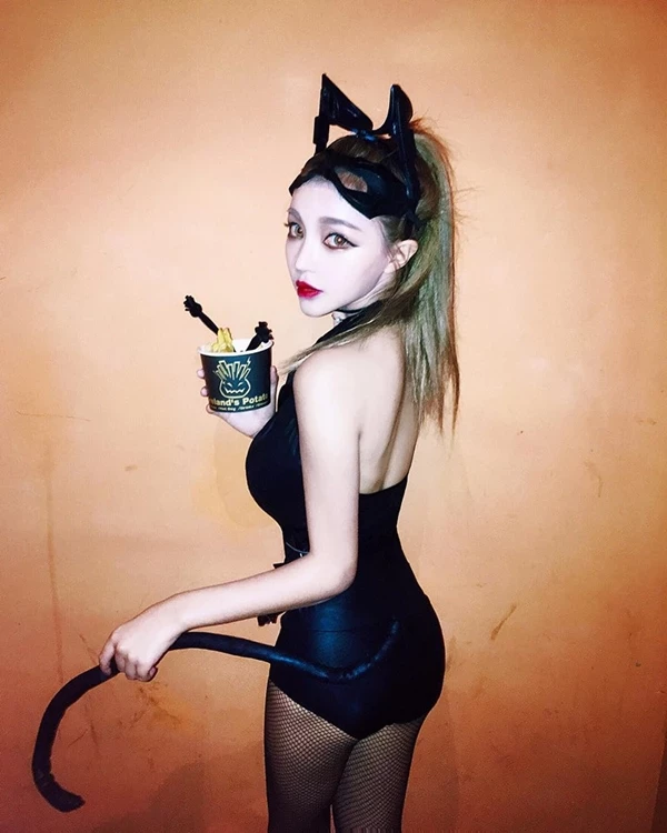 165425yxuisysr1cmcz28a.webp