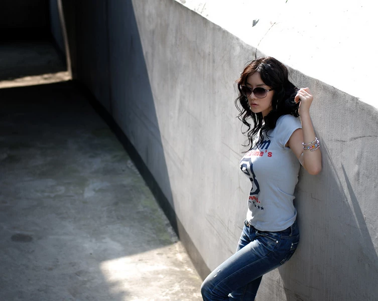 104947e9w4ef4x8f894fby.webp
