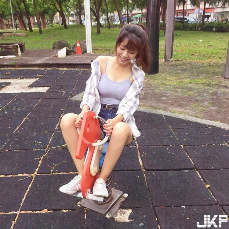 191958yb979m997h3m6y7c.webp