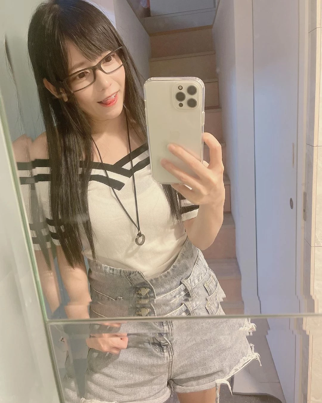 160741p747luunnkcwsuzu.webp