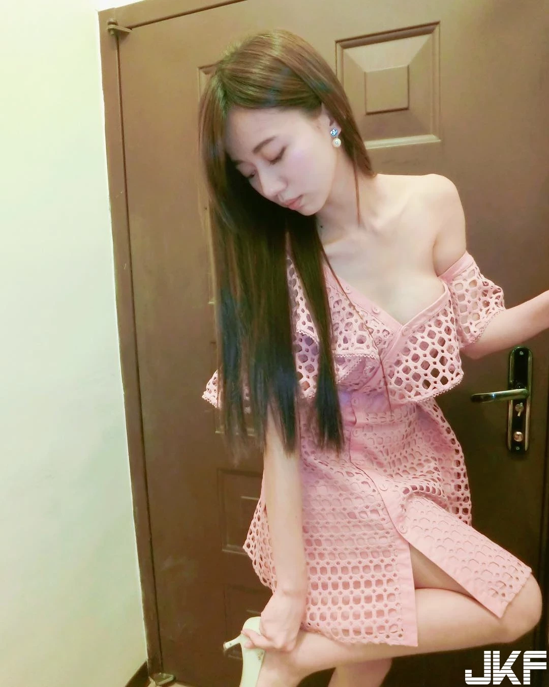 154530hrh2hdd8nqhb9128.webp