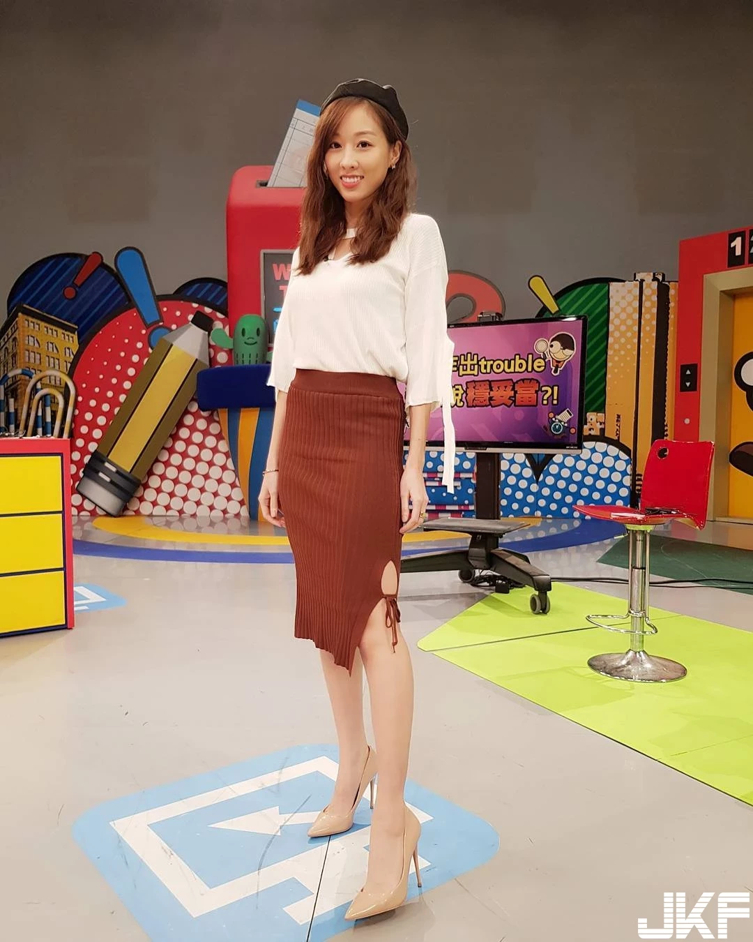 124630vc99v2w9kj8j9c19.webp