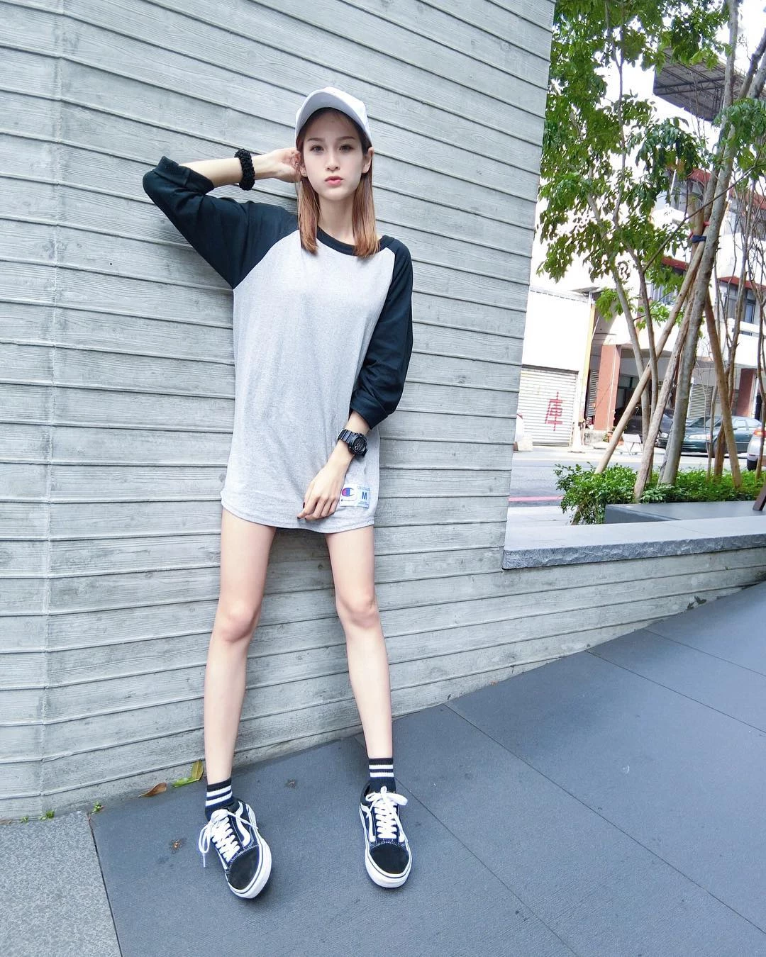 110624hod1aa2trk0u1apt.webp