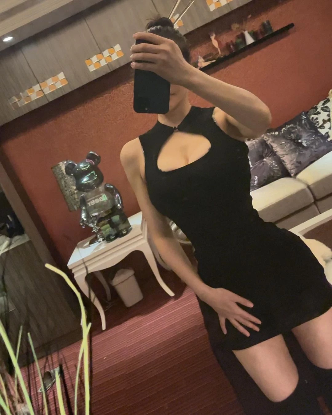 22942003.webp