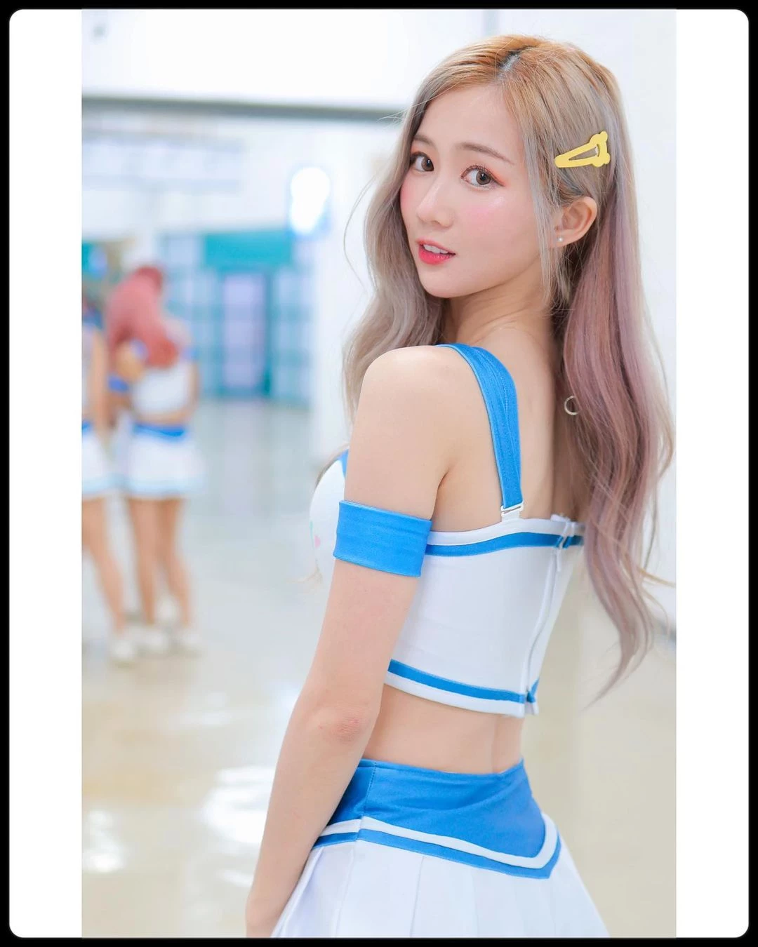 29170776.webp