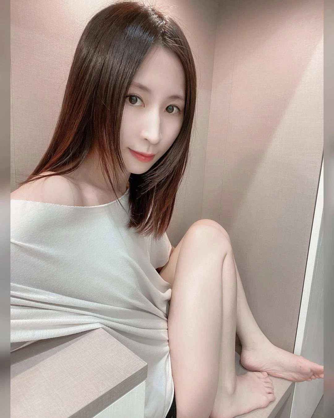 25041866.webp
