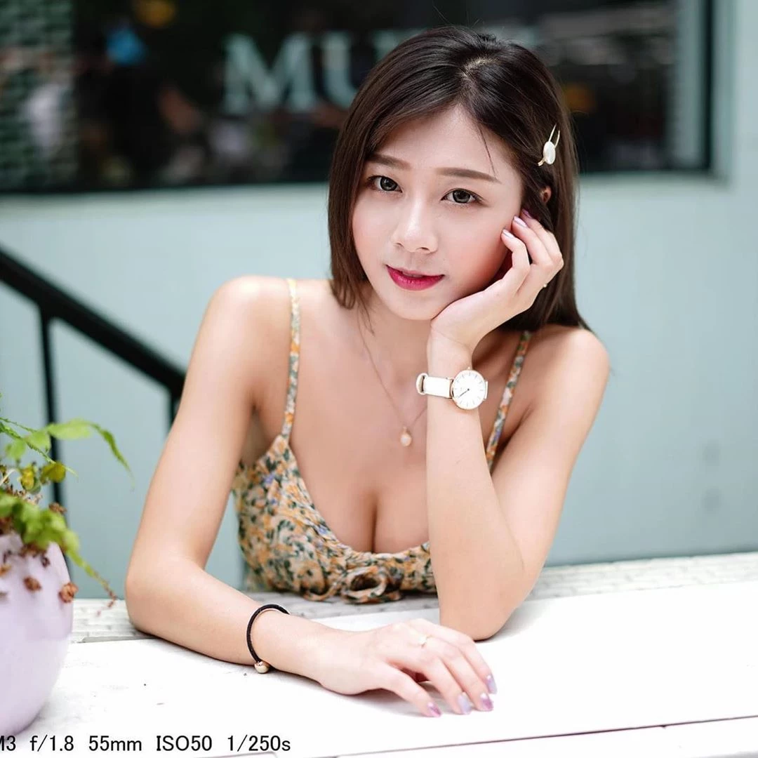 3941817.webp