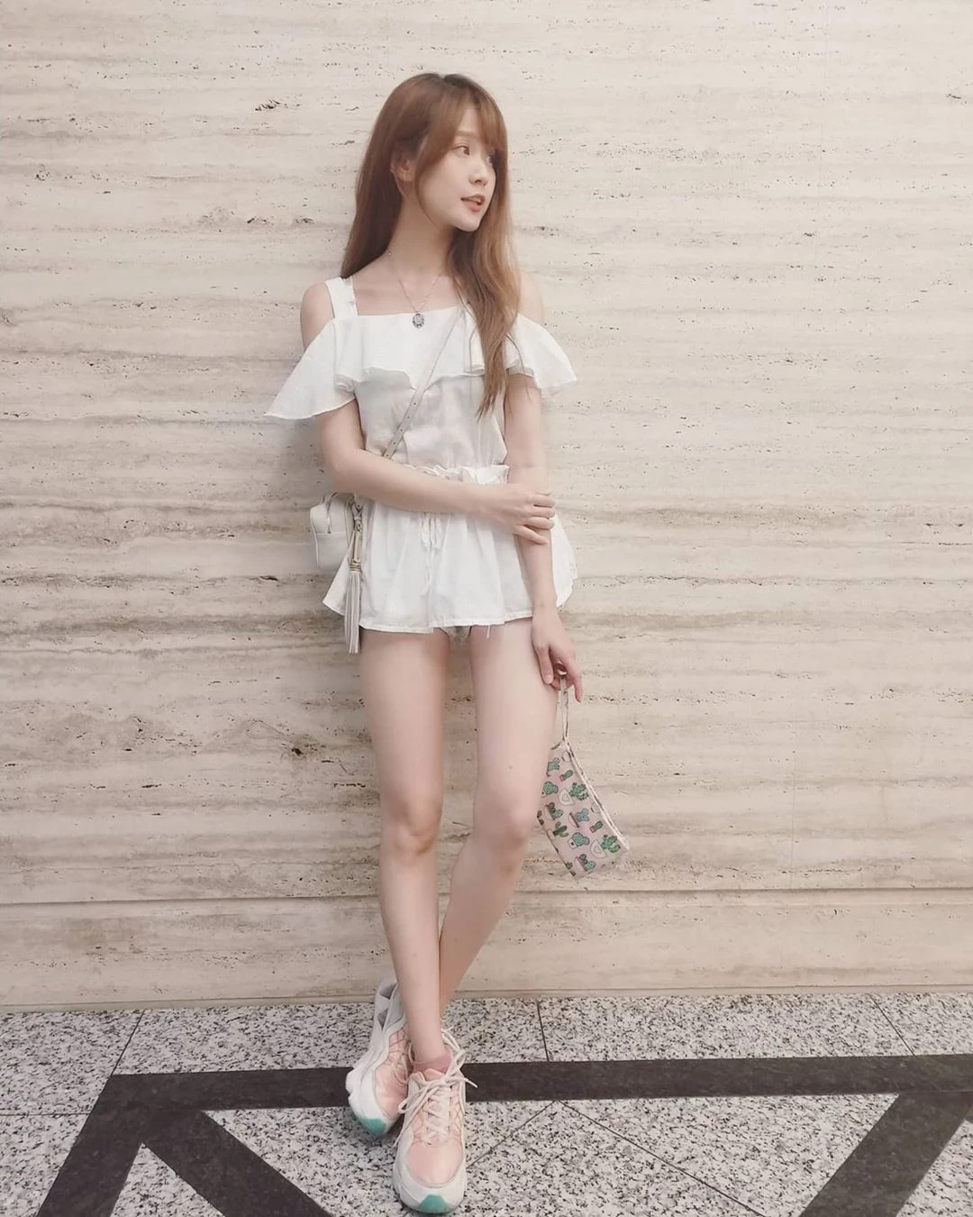 709807.webp