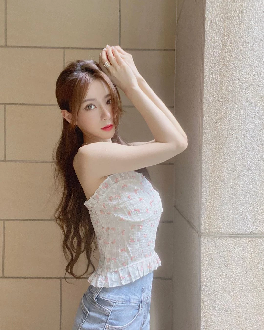 18790013.webp