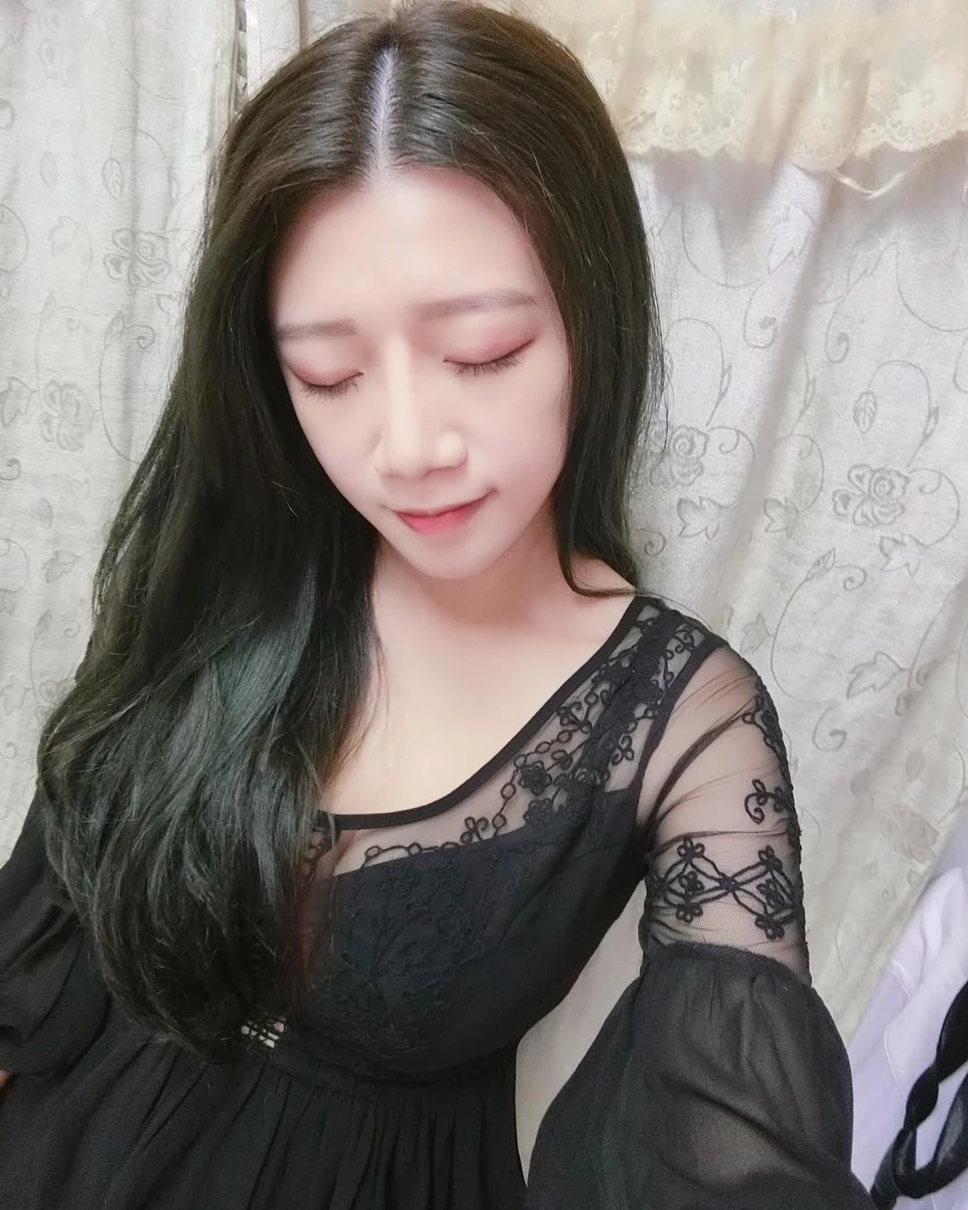 114624kzldghdm8hsuuesh.webp