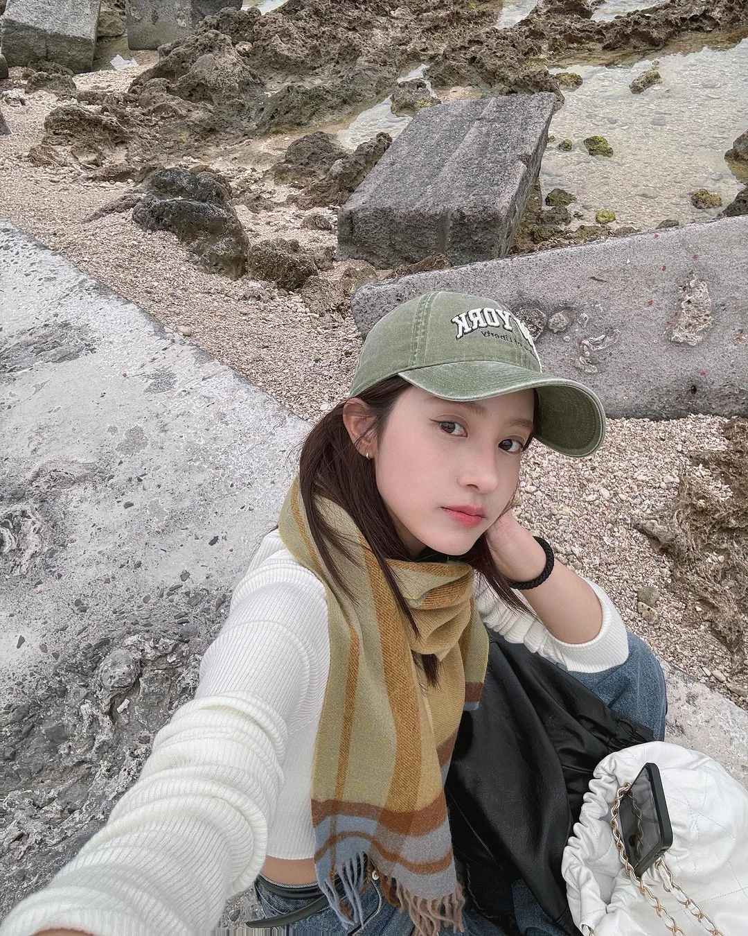 114528r6bv3brfs63skkr7.webp