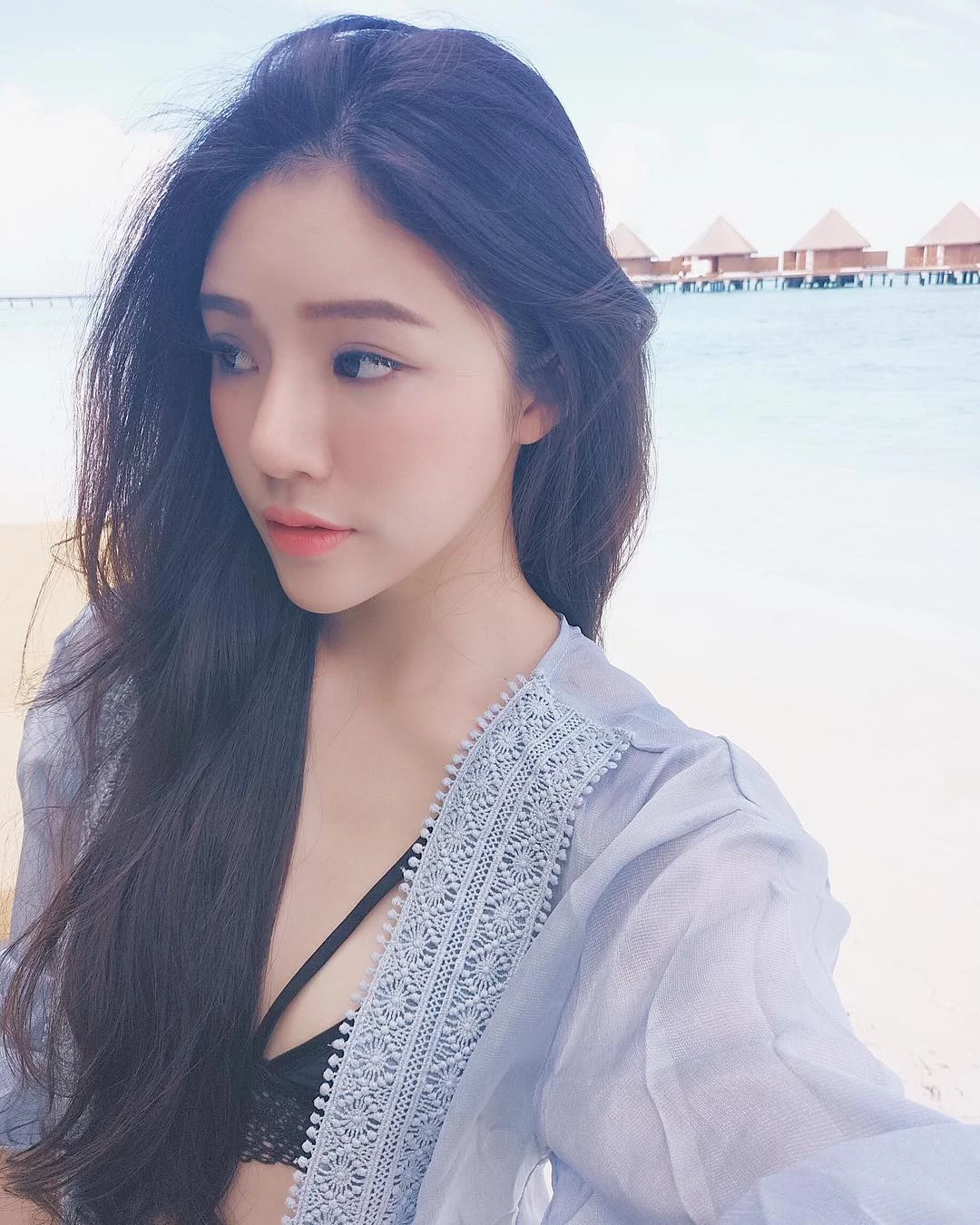 183418jkt0uzhree97080h.webp
