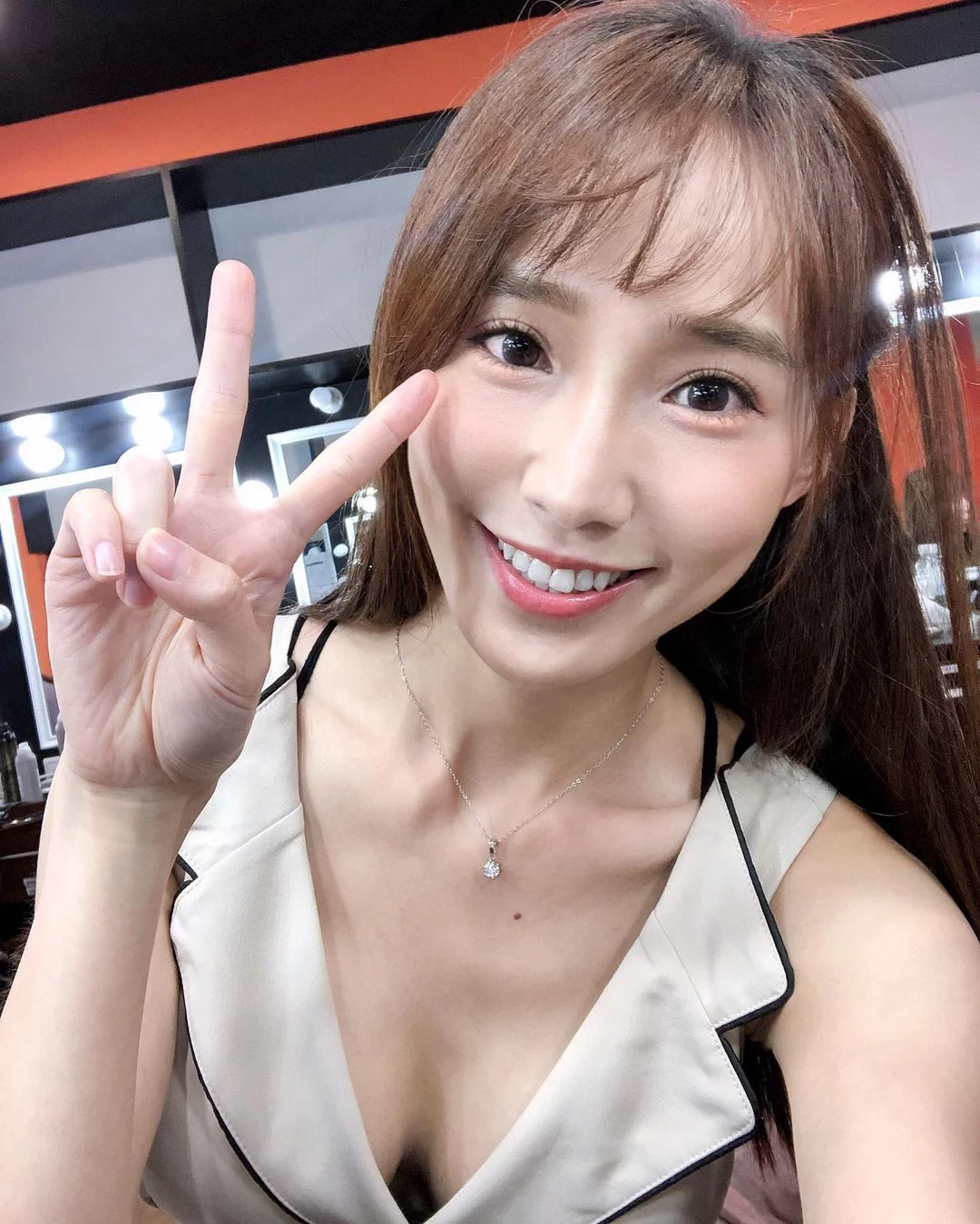 182445k2ae7ss1krs0nae7.webp