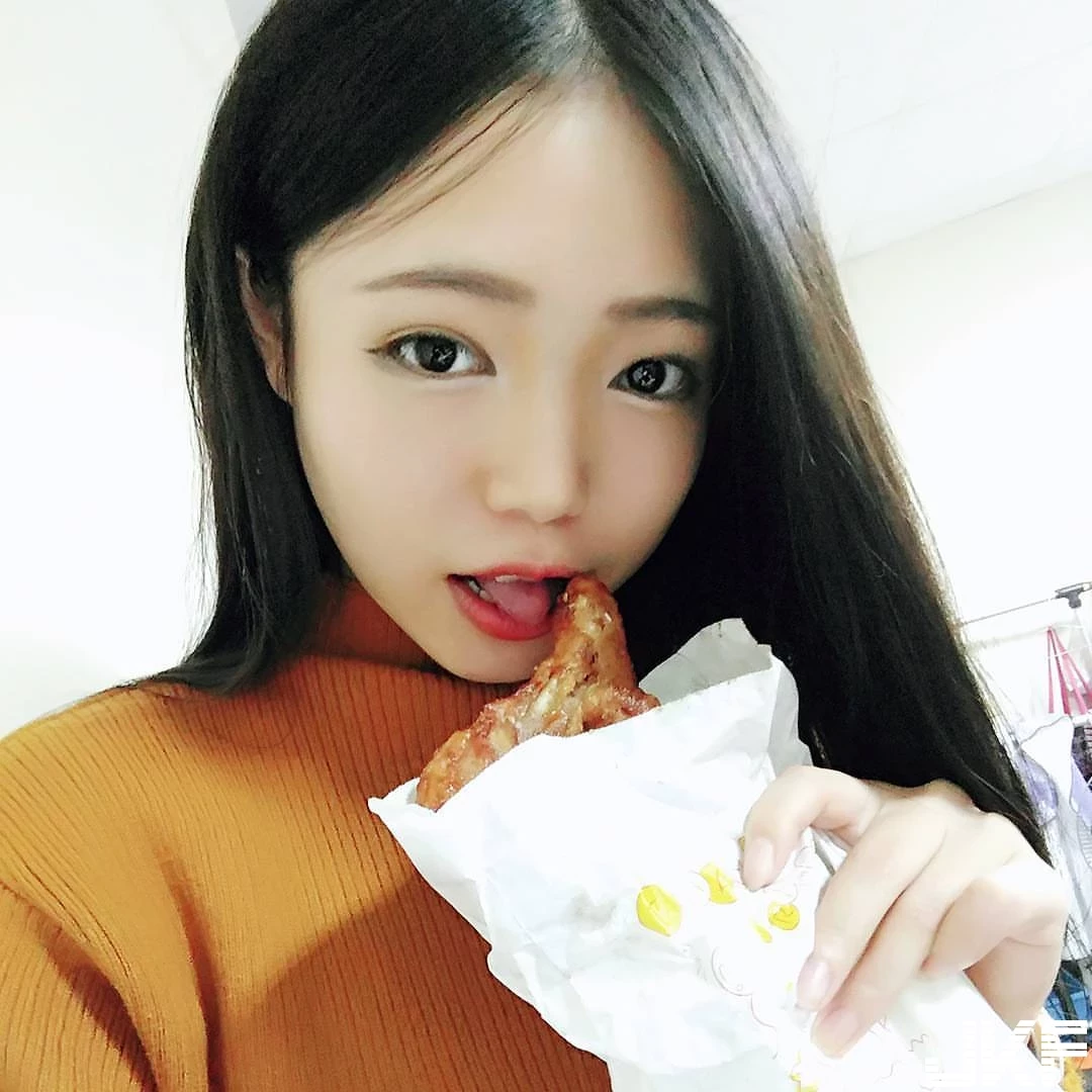 123421r3auygcggggtwuwx.webp