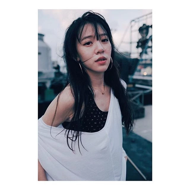 095546blk37dkr3mlc3vkv.webp