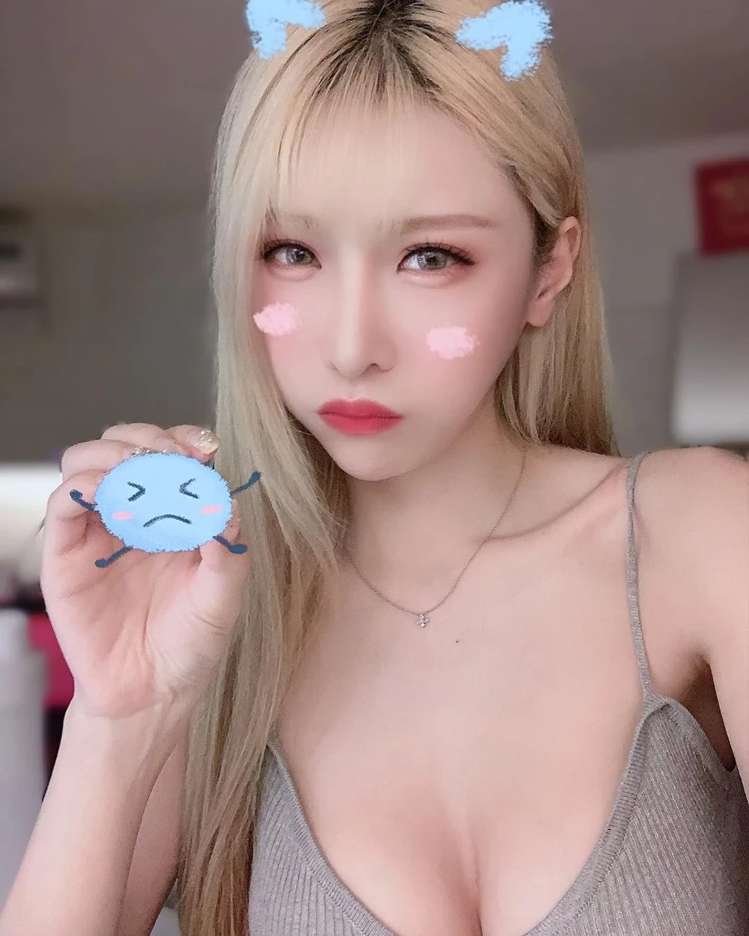 192301lsw2gjj4inwsms4d.webp